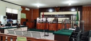 Kepada Pegawai OJK, Hakim Kasus Fee Bank Riau Kepri: Saudara Bukan Ahli yang Tepat di Perkara Ini!