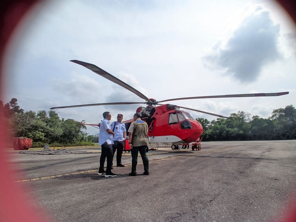 Siaga Karhutla, 2 Helikopter Water Bombing dari BNPB Tiba di Riau