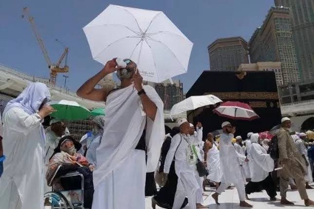 Hadapi Cuaca Panas, Ini Tips Agar Jemaah Haji tidak Sakit Berat