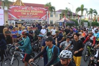 Kapolres Dumai dan Wali Kota Kompak di Acara Fun Bike dan Jalan Santai